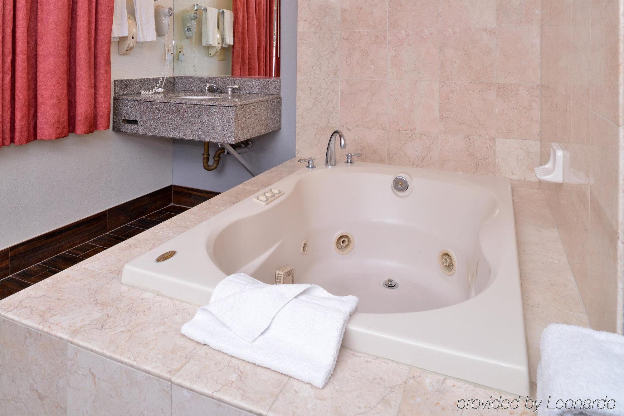 Americas Best Value Inn Hollywood Лос-Анджелес Екстер'єр фото